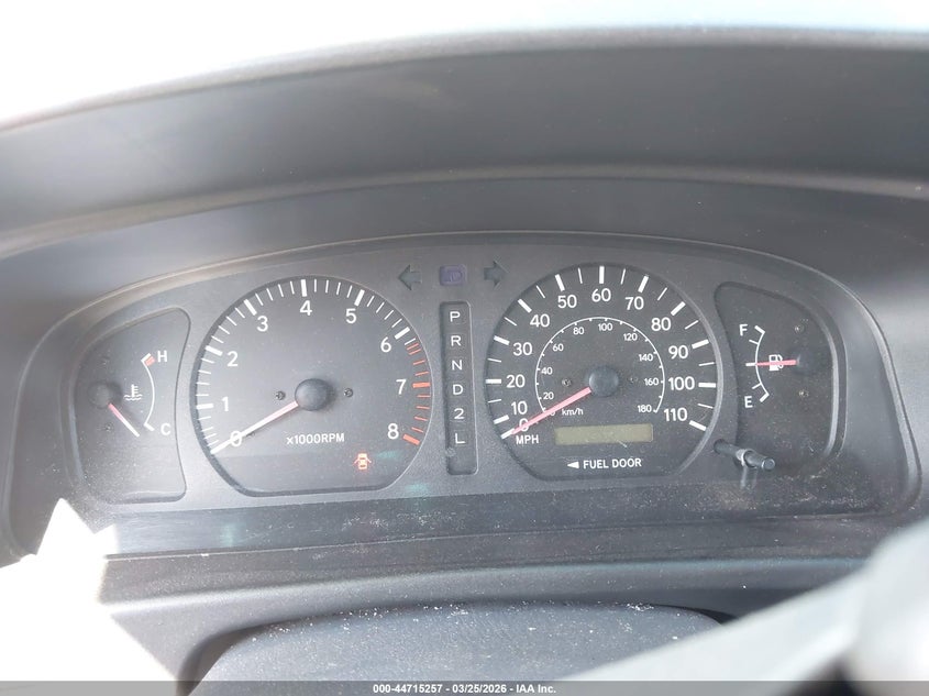 2000 Toyota Sienna Le VIN: 4T3ZF13C7YU192574 Lot: 44715257