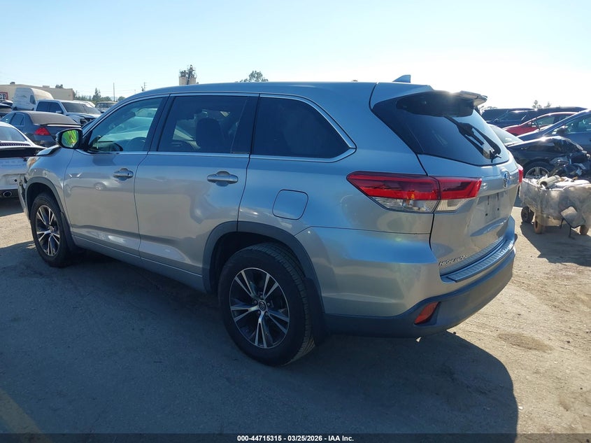2018 Toyota Highlander Le Plus
