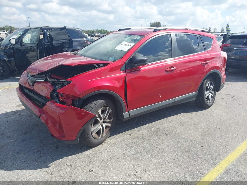 2017 TOYOTA RAV4 auction photo 2