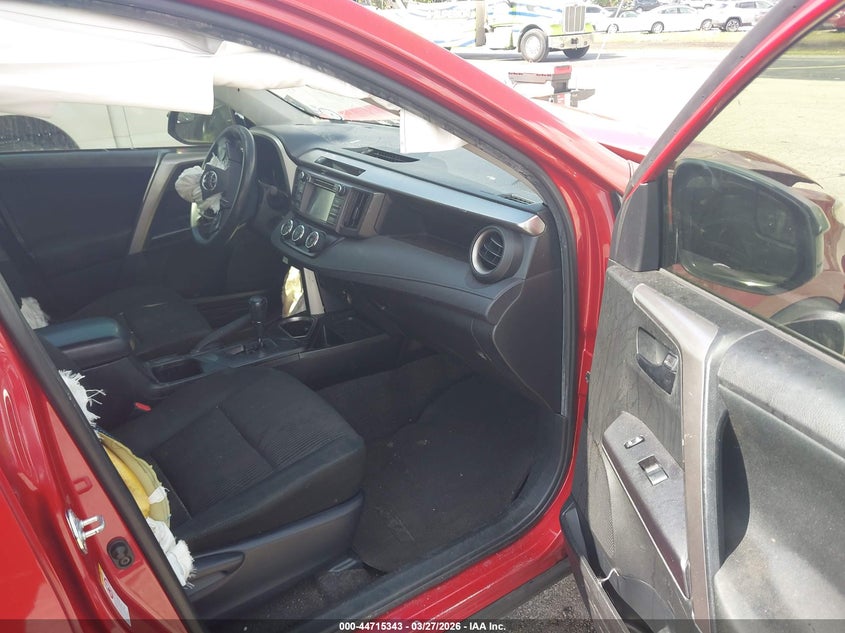 2017 TOYOTA RAV4 auction photo 5