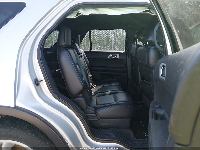 2015 FORD EXPLORER auction photo 8