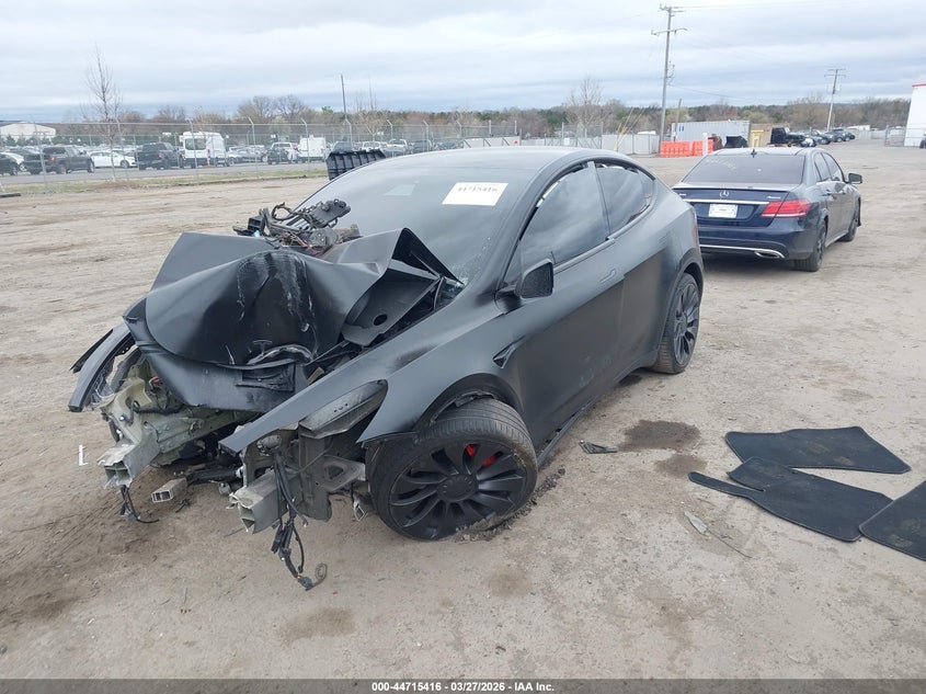 2022 Tesla Model Y Performance Dual Motor All-Wheel Drive