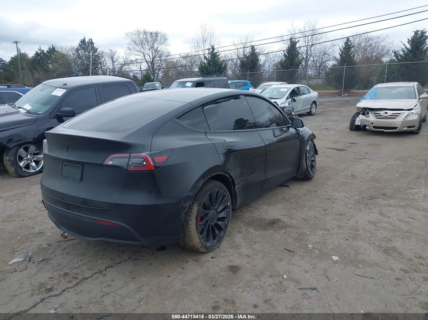 2022 Tesla Model Y Performance Dual Motor All-Wheel Drive