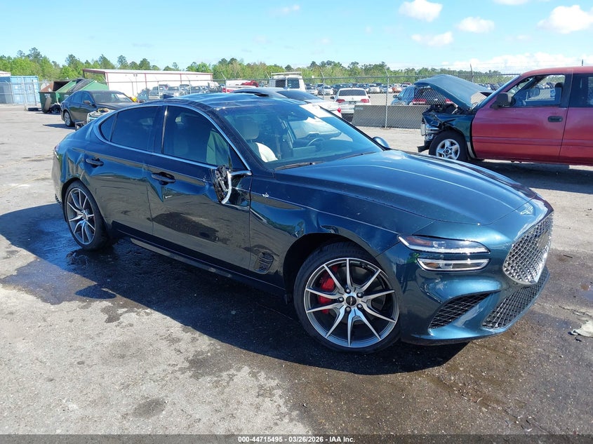2025 Genesis G70 2.5T Rwd