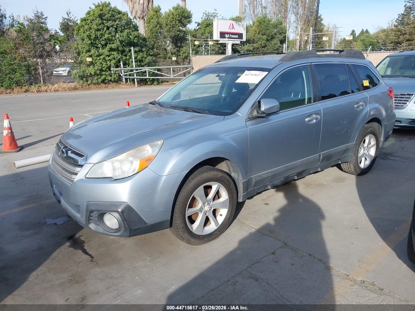 Vin: 4s4brbcc6d3322500, lot: 45212767, subaru outback 2.5i premium 20132