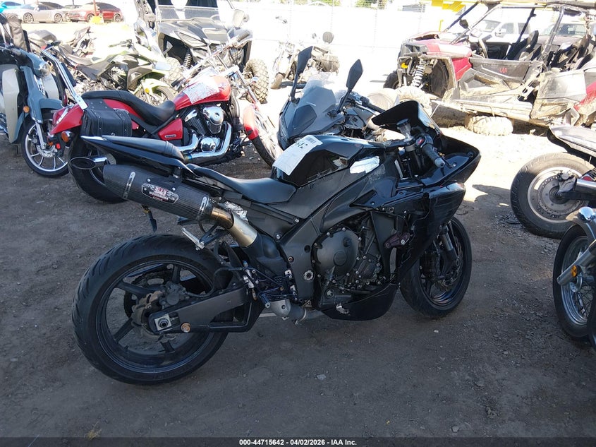 2011 Yamaha Yzfr1 VIN: JYARN23E0BA011102 Lot: 44715642