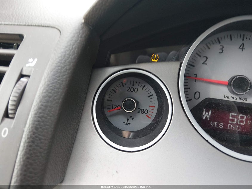 2012 Volkswagen Routan Se VIN: 2C4RVABG6CR136345 Lot: 44715785