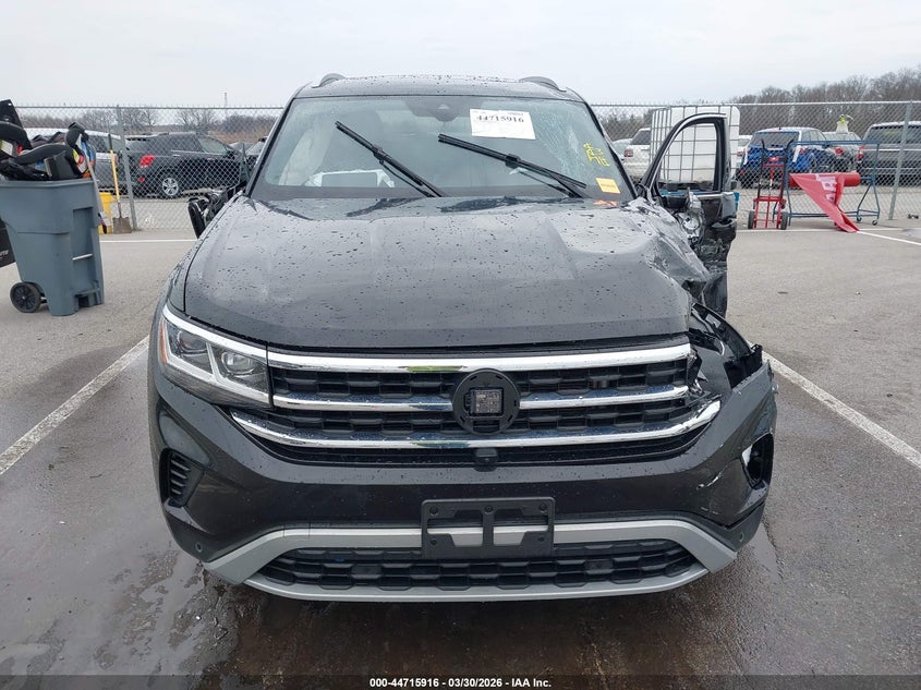 2021 Volkswagen Atlas Cross Sport 3.6L V6 Sel Premium VIN: 1V2TE2CA0MC226184 Lot: 44715916