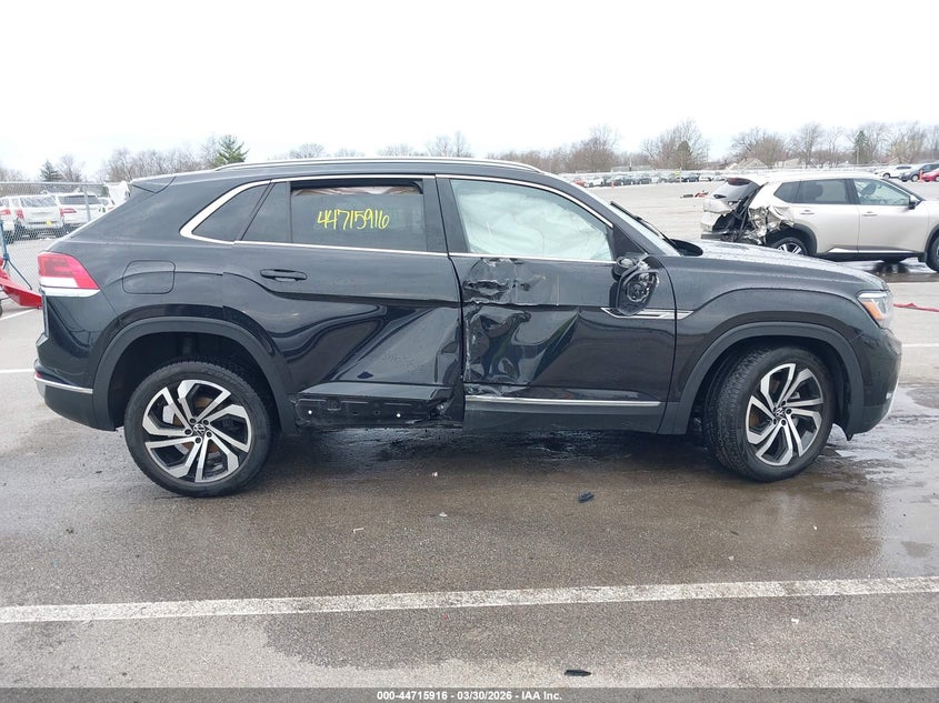 2021 Volkswagen Atlas Cross Sport 3.6L V6 Sel Premium VIN: 1V2TE2CA0MC226184 Lot: 44715916