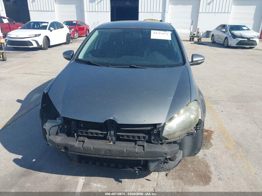 2010 Volkswagen Golf 4-Door VIN: WVWDA7AJ1AW357152 Lot: 44715974