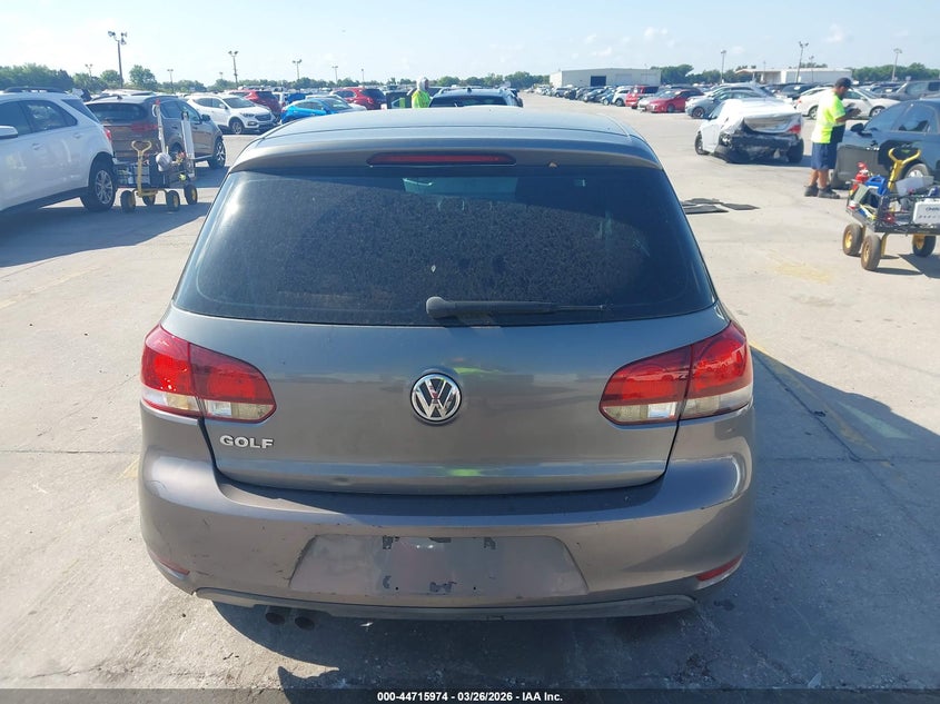 2010 Volkswagen Golf 4-Door VIN: WVWDA7AJ1AW357152 Lot: 44715974