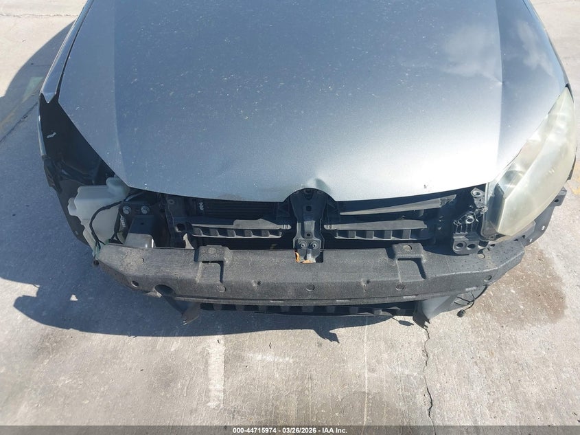 2010 Volkswagen Golf 4-Door VIN: WVWDA7AJ1AW357152 Lot: 44715974