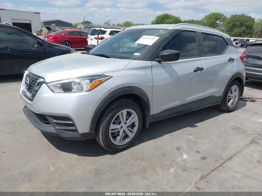 2019 Nissan Kicks S