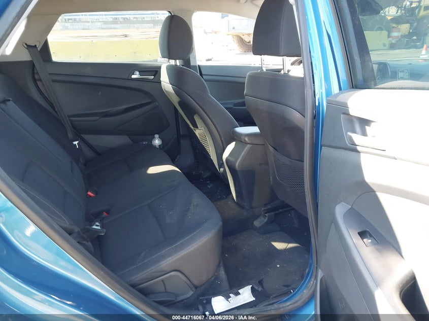 2020 HYUNDAI TUCSON auction photo 8