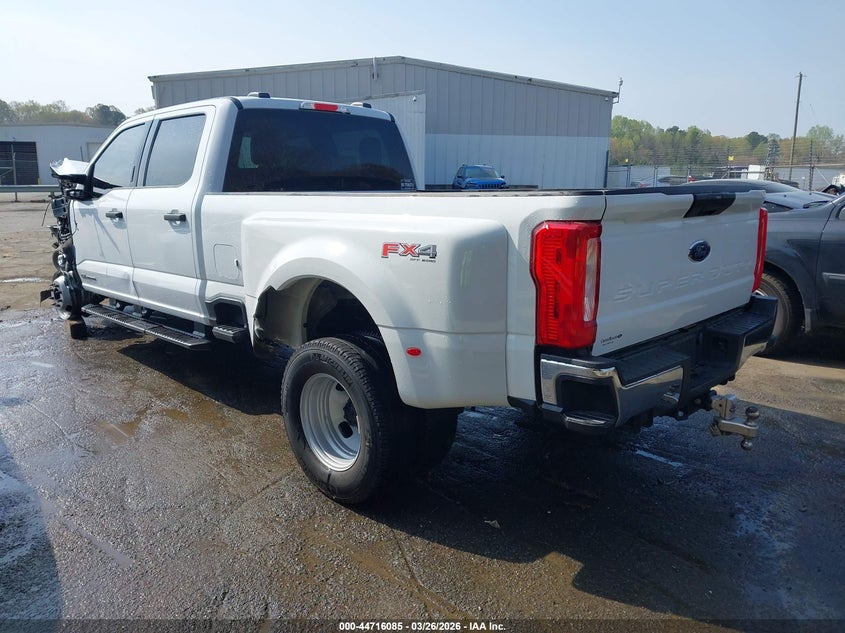 2024 FORD F-350 (VIN: 1FT8W3DT8RED41623