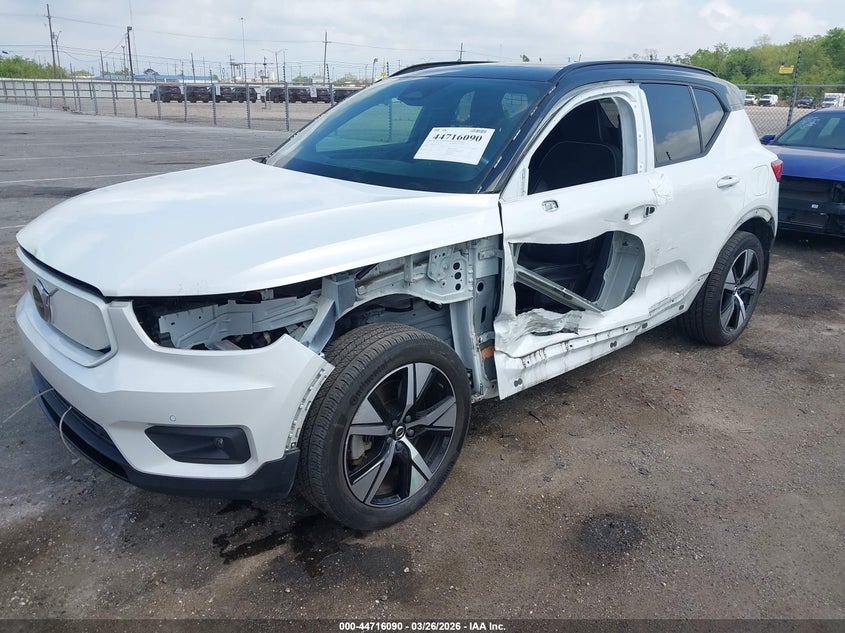 2021 Volvo Xc40 Recharge Pure Electric P8