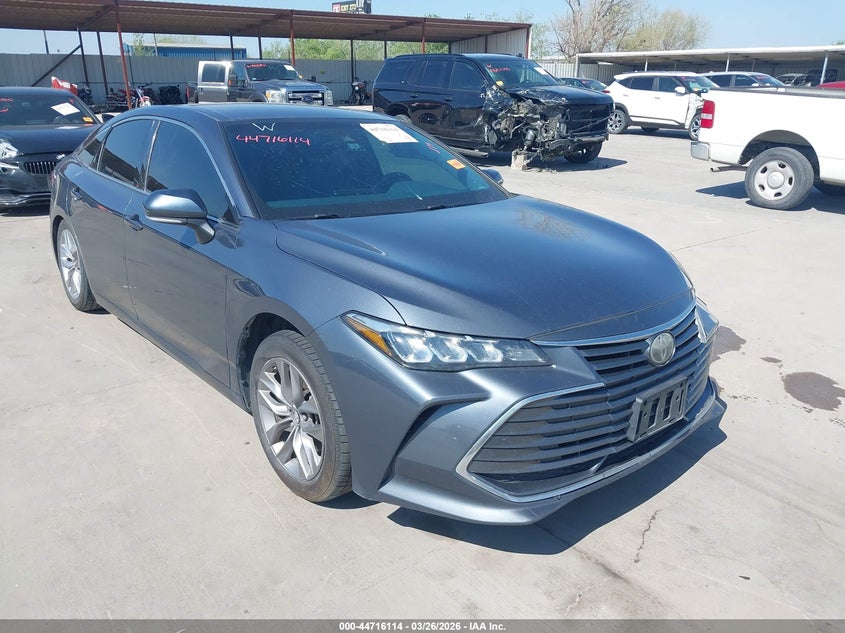 2019 Toyota Avalon Xle
