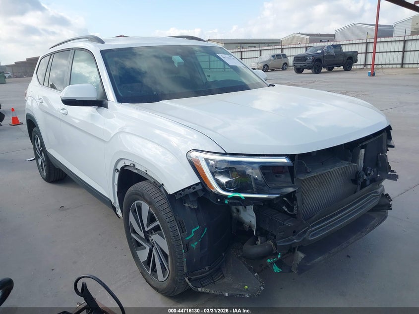 2025 Volkswagen Atlas 2.0T Se W/Technology