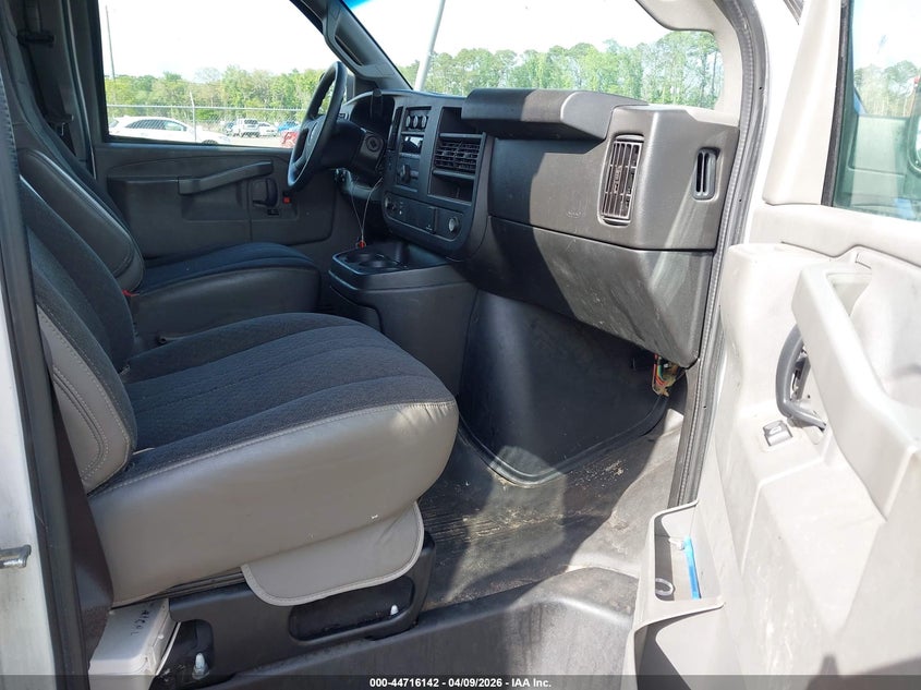 2019 GMC Savana 2500 Work Van