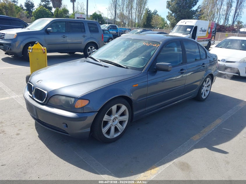 2002 BMW 325I