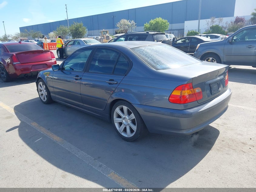 2002 BMW 325I