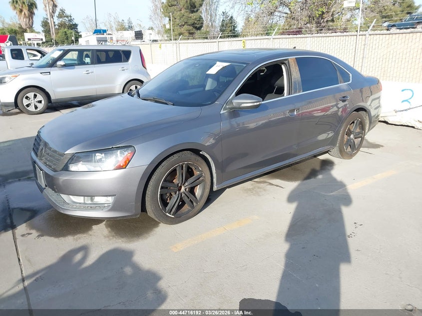 2012 Volkswagen Passat 3.6L V6 Se
