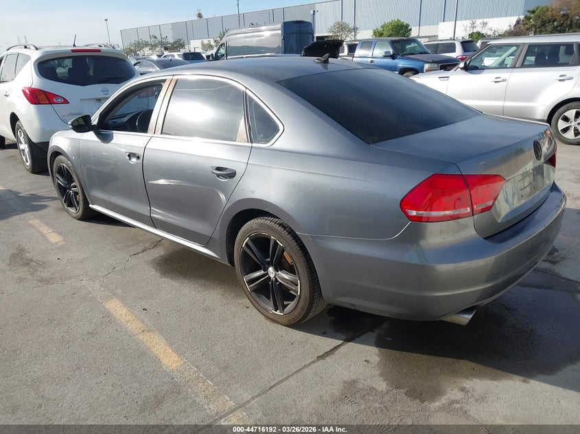 2012 Volkswagen Passat 3.6L V6 Se