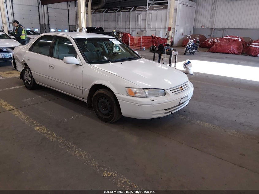 1999 Toyota Camry Le