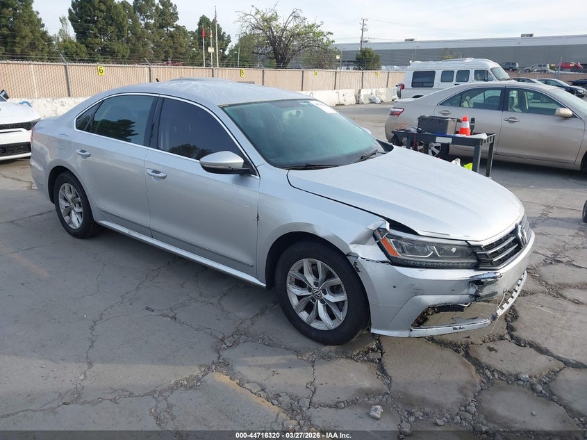 2016 Volkswagen Passat 1.8T S