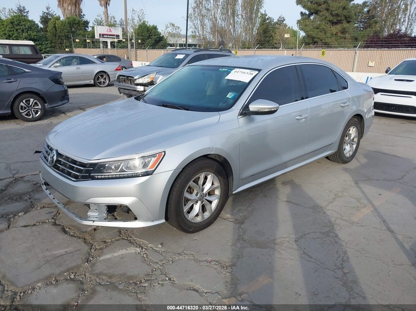 2016 Volkswagen Passat 1.8T S