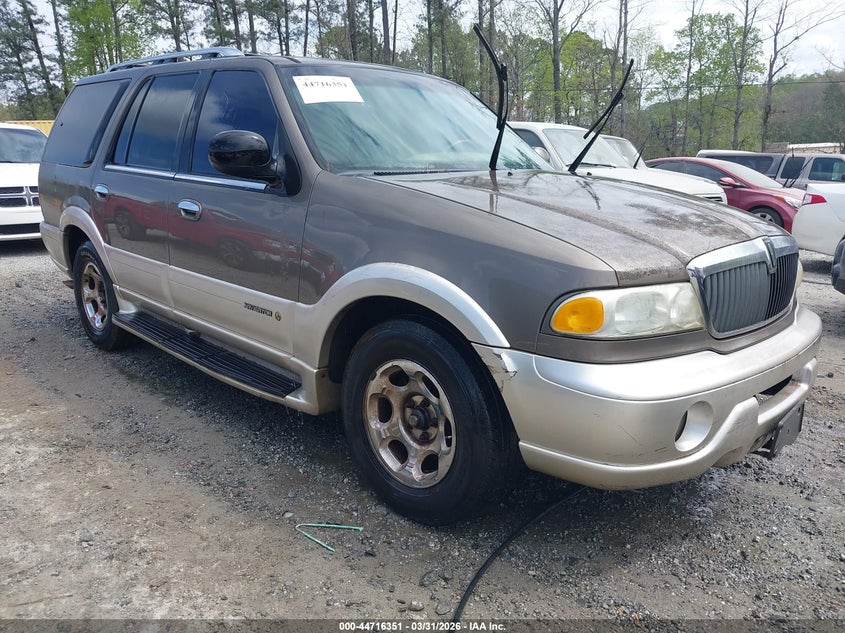 2002 Lincoln Navigator
