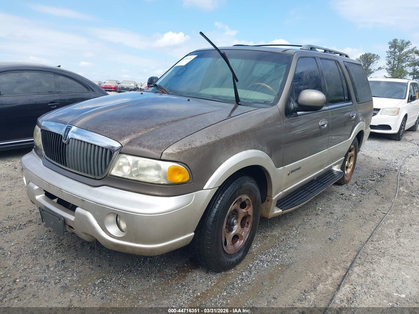 2002 Lincoln Navigator