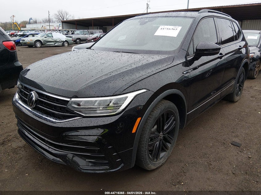 2022 Volkswagen Tiguan 2.0T Se R-Line Black