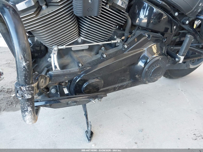 2020 Harley-Davidson Flhcs VIN: 1HD1YBK13LB060103 Lot: 44716398