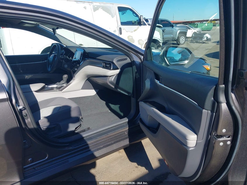 2021 Toyota Camry Le