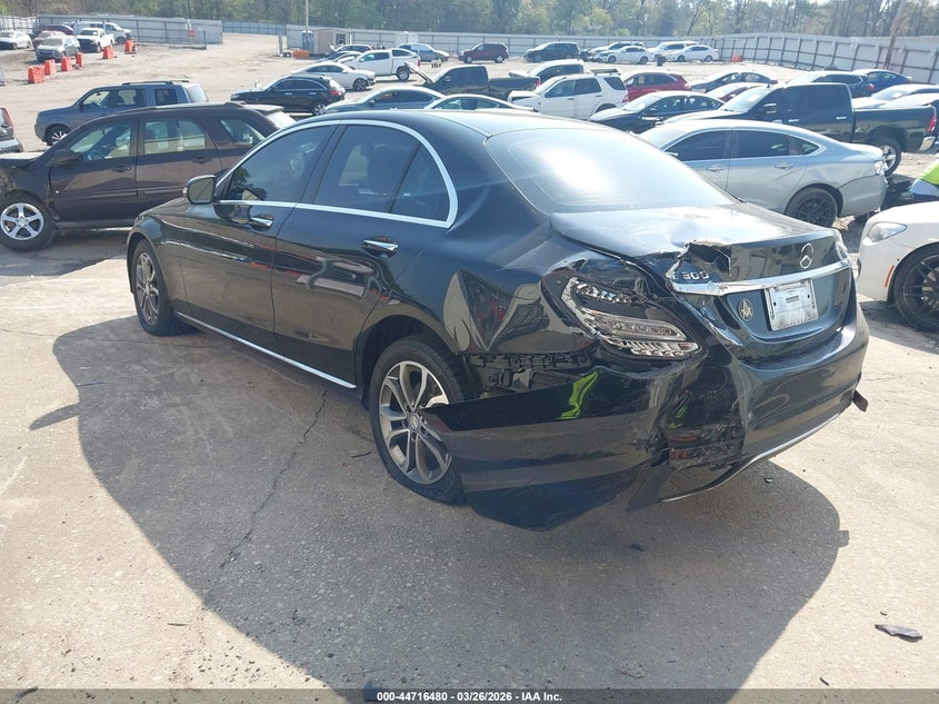 2015 Mercedes-Benz C 300 4Matic