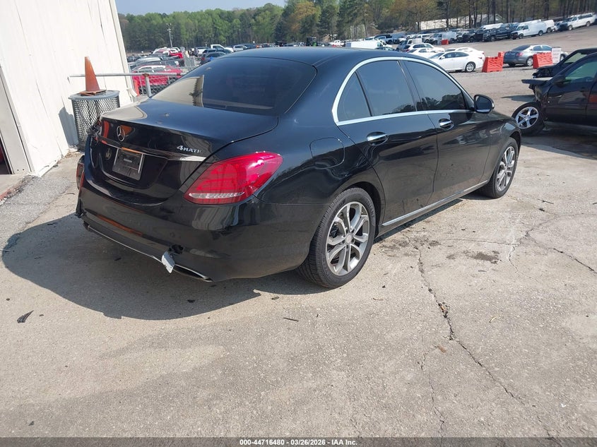 2015 Mercedes-Benz C 300 4Matic