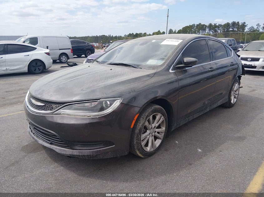 2016 Chrysler 200 Touring