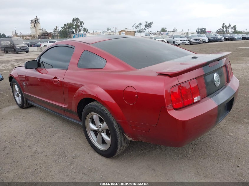 2007 Ford Mustang V6 Deluxe/V6 Premium