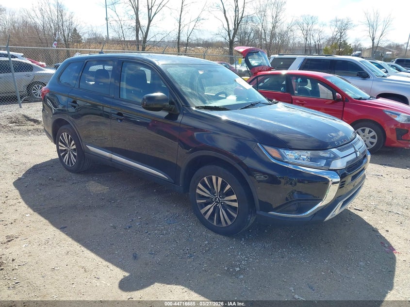 2019 Mitsubishi Outlander Es