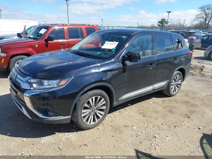 2019 Mitsubishi Outlander Es