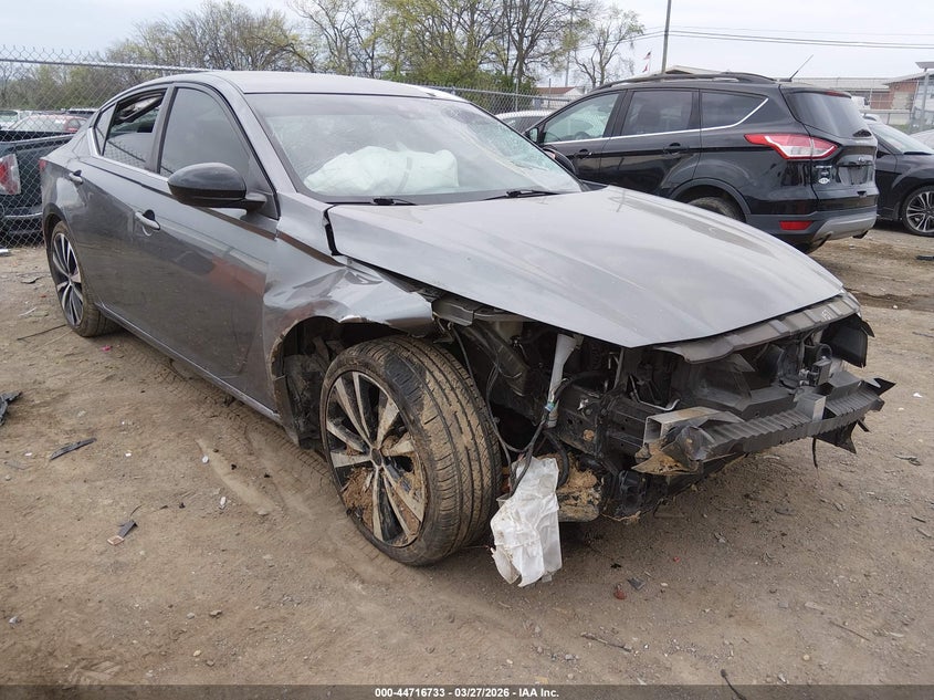 2020 Nissan Altima Sr Fwd