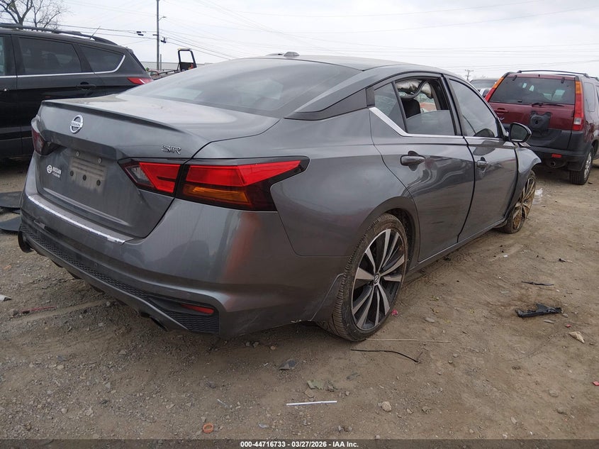 2020 Nissan Altima Sr Fwd