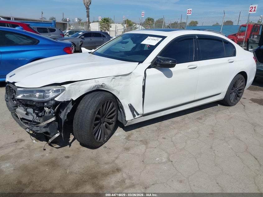 Vin: wba7f0c52jgm22846, lot: 45213979, bmw 750i 20182