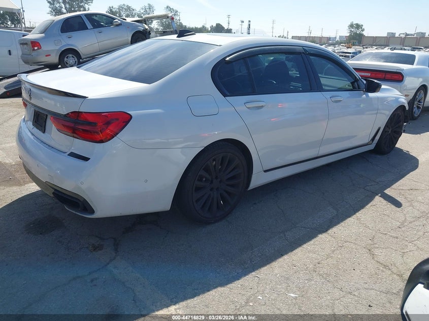 Vin: wba7f0c52jgm22846, lot: 45213979, bmw 750i 20184