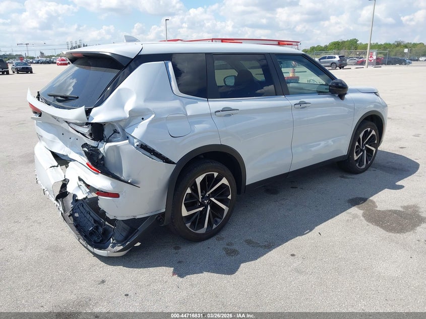 2024 Mitsubishi Outlander Se 2.5 2Wd