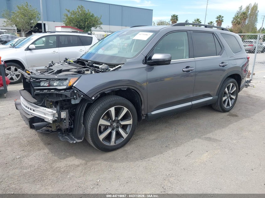 2025 Honda Pilot Touring