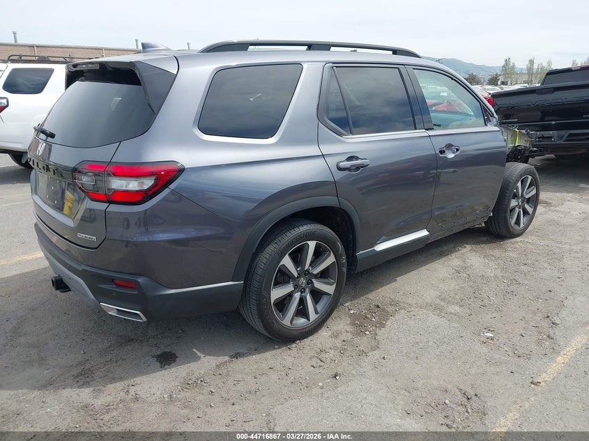 2025 Honda Pilot Touring