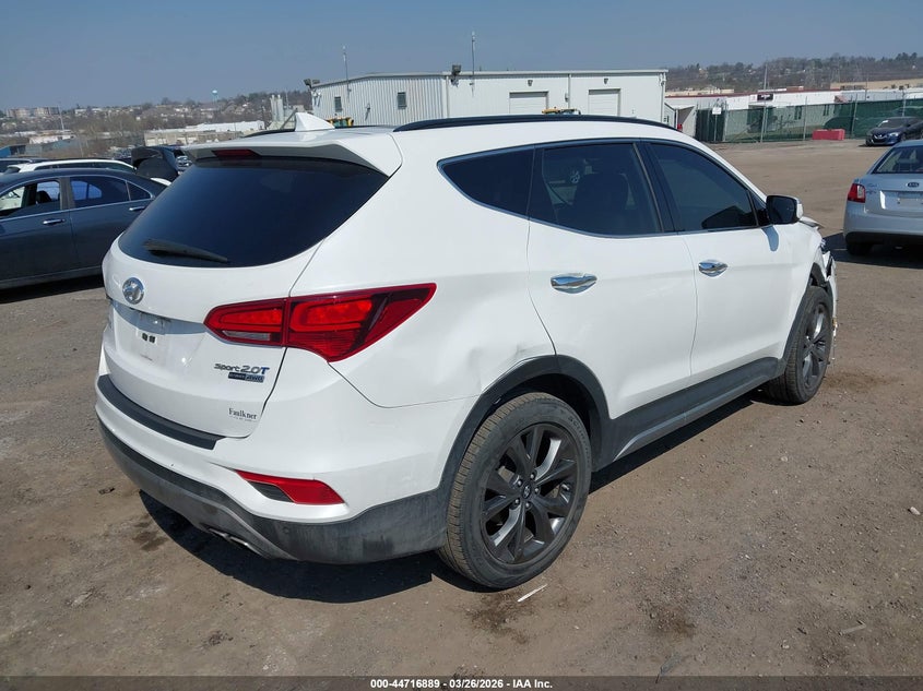 2017 Hyundai Santa Fe Sport 2.0T Ultimate