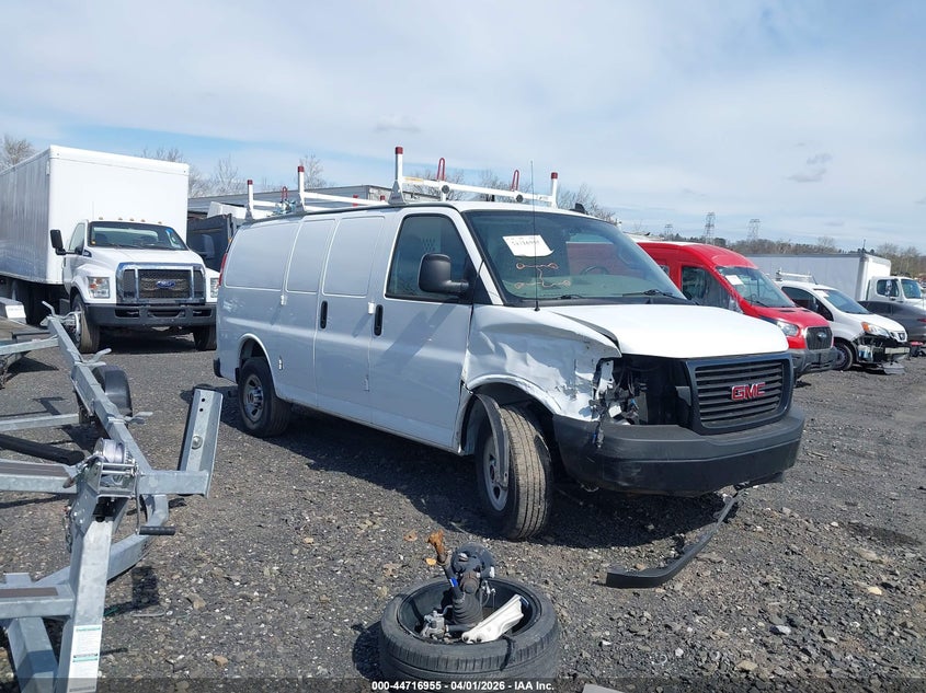 2022 GMC Savana Cargo Rwd 2500 Regular Wheelbase Work Van